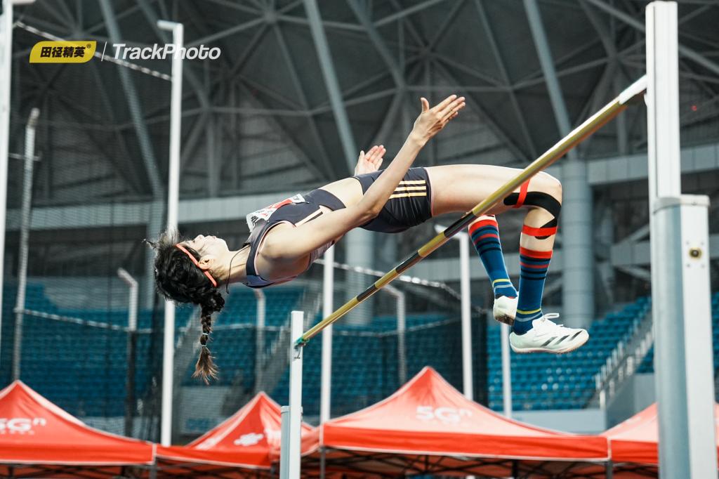 或缺席2个月！皇马官方：阿诺德左侧股四头肌直肌拉伤