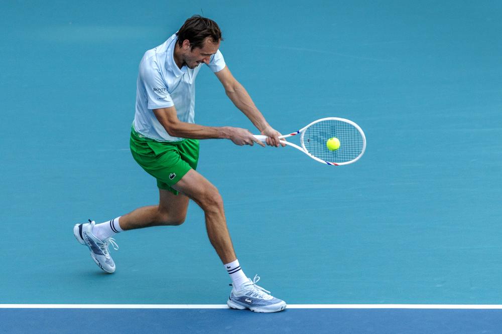 德天空：由于德国与科特迪瓦同组，双方明年3月友谊赛将取消